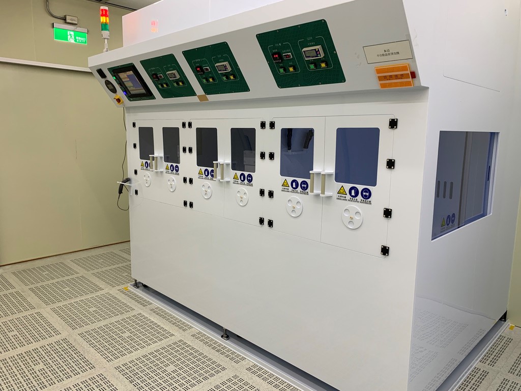 6-12寸半自動客製化清洗機